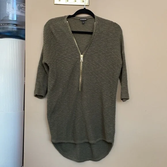 Green Express Sweater! Knit Cable - Picture 2 of 5